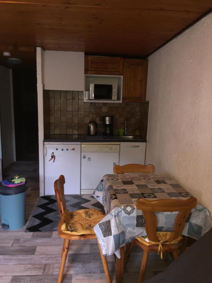Studio Rue De Jardin Apartment แซ็งต์-แฌร์เวส์-เลส์-แบ็งส์ ภายนอก รูปภาพ